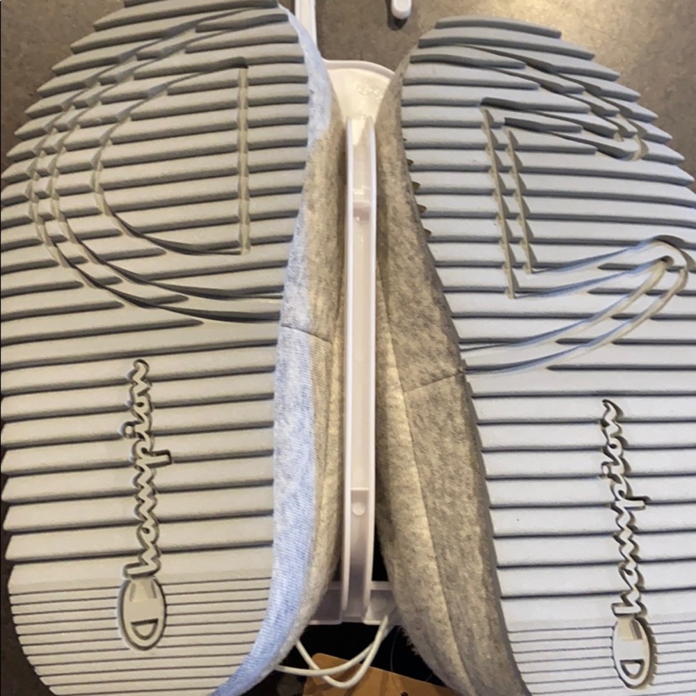 Champion Slippers - Picture 3 of 3
